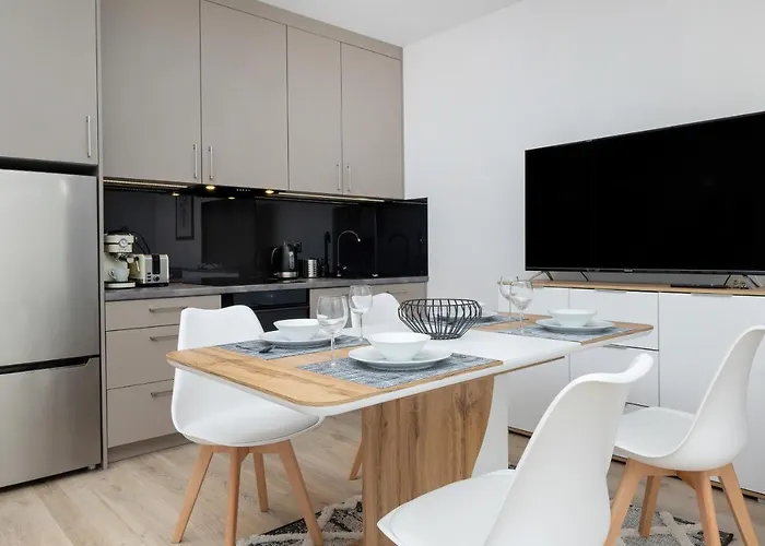 Διαμέρισμα B 101 *